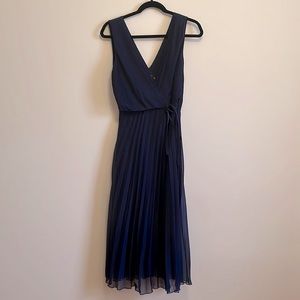 Elegant ASOS design Navy Midi Dress